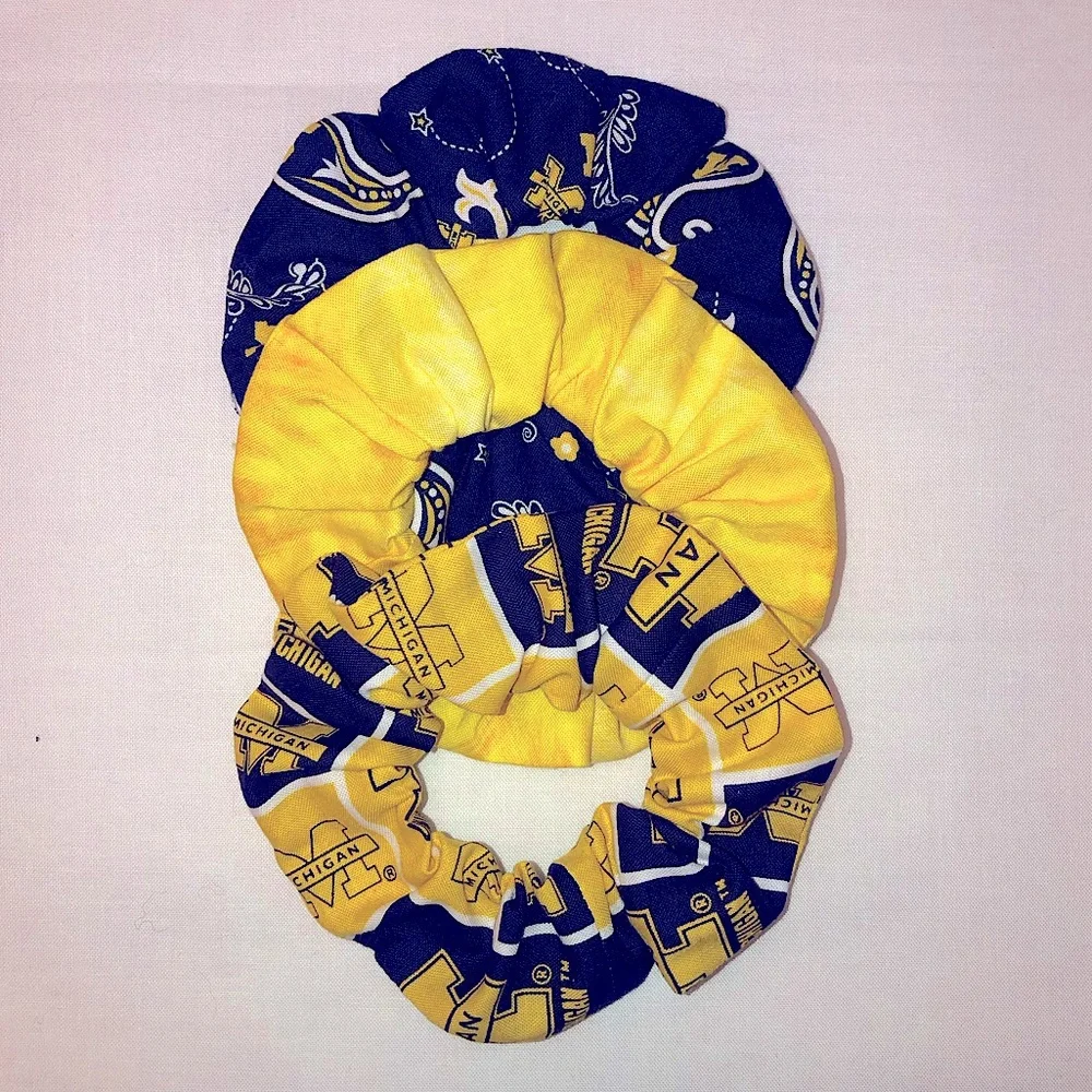 NWT UM Michigan Hair Scrunchies 3 Pack Made in the USA